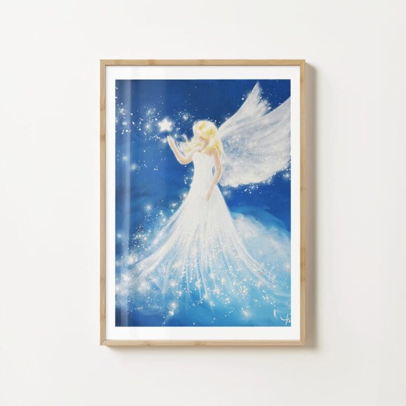 Strahlendes Engelbild in Blau „Berührung der Sterne“ Stärkendes Engel Poster mit leuchtenden Sternen