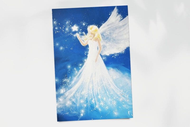 Strahlendes Engelbild in Blau „Berührung der Sterne“ Stärkendes Engel Poster mit leuchtenden Sternen – Bild 3